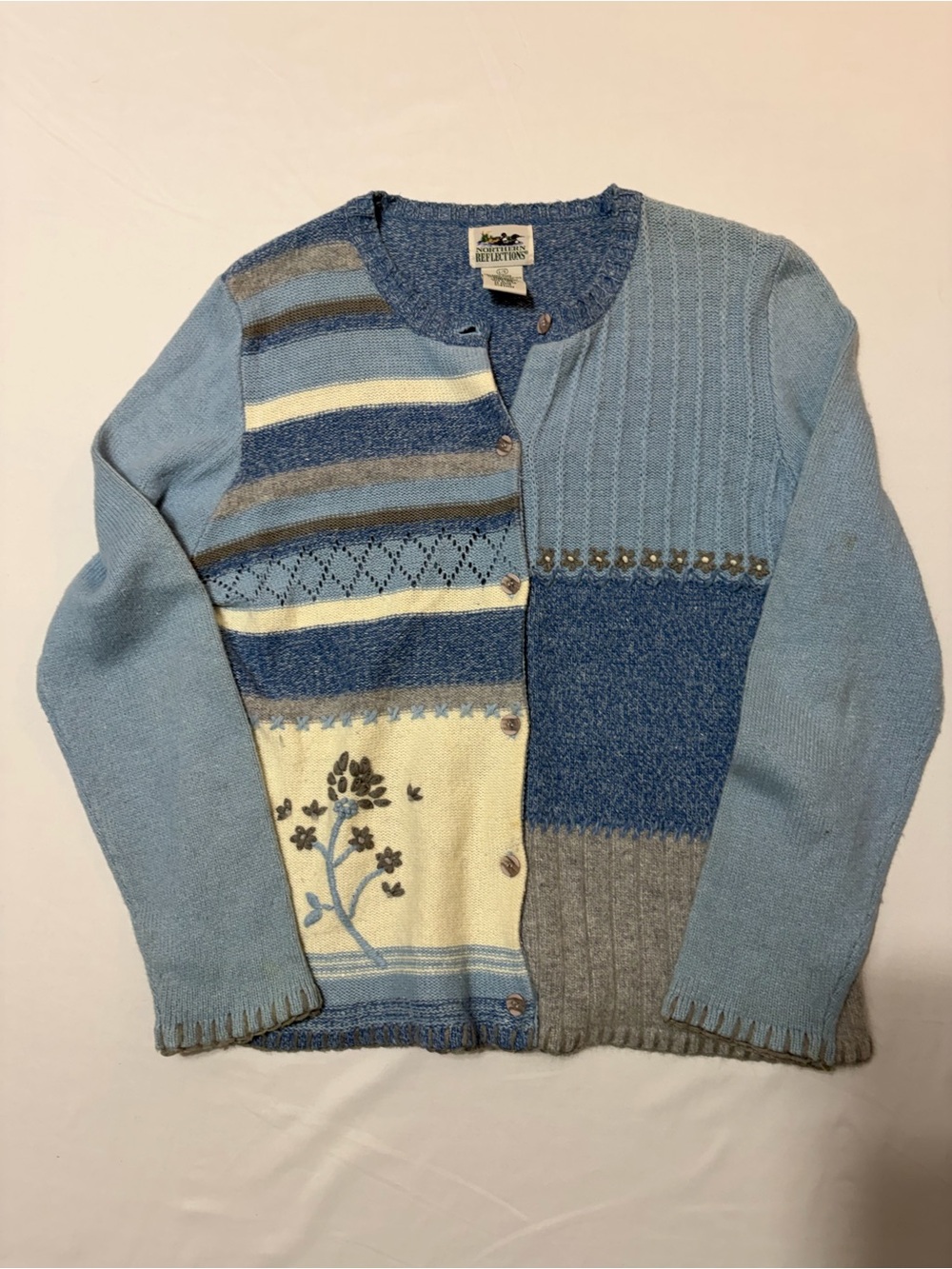 Northern Reflections Vintage Patchwork Floral Cardigan Sweater Knit Blue Large